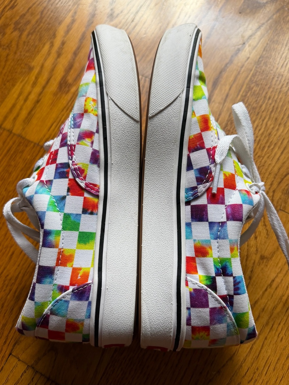Vans Era ComfyCush Tie-Dye Checkerboard Rainbow Sneakers Women’s 7.0 Men’s 5.5 - Picture 2 of 13